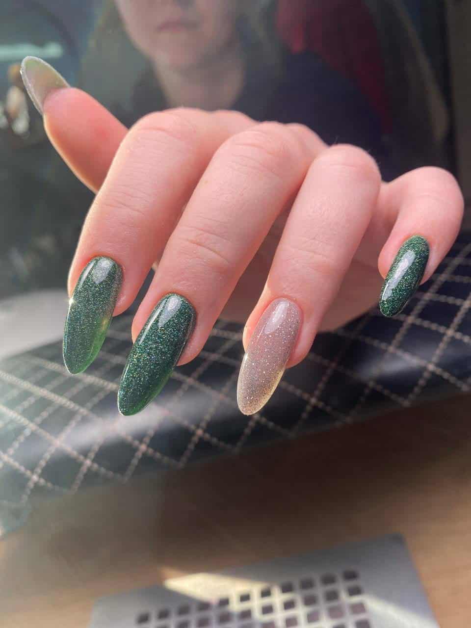 e2d09ed5-3c50-43dd-be3a-8cf042746b31